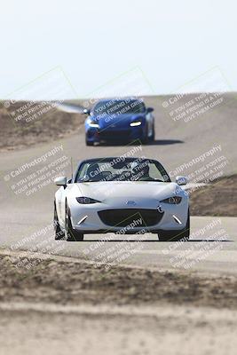 media/Nov-10-2025-Private Event (Mon) [[7fd464aee1]]/Novice/Session 2 (Phil Hill)/